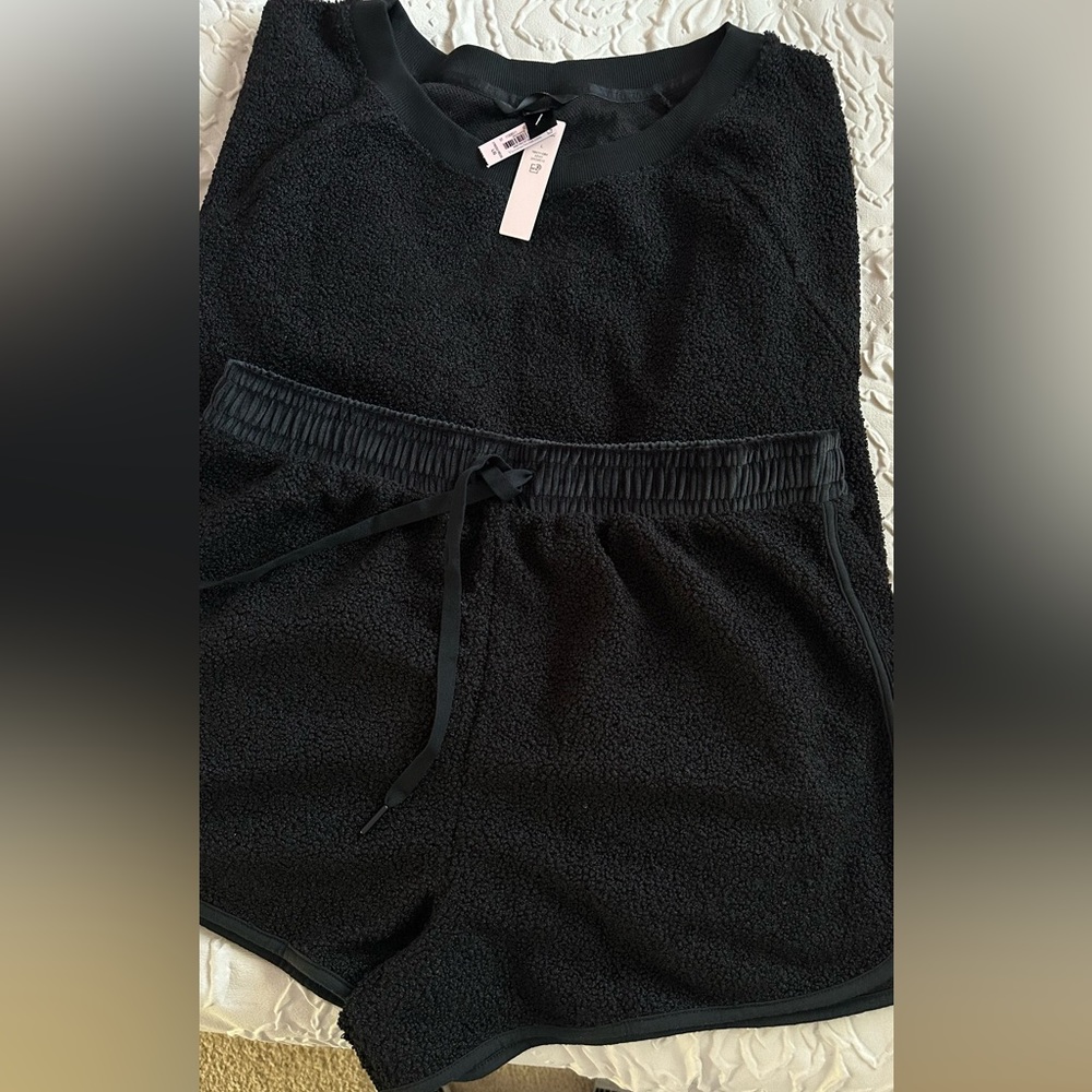 Victoria secret sleep pajama set - Large